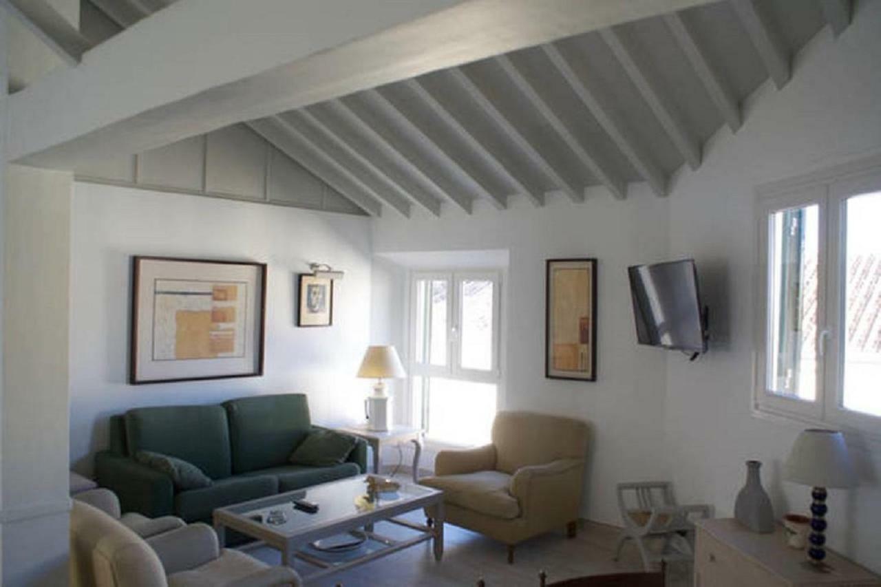 Apartamento Mar De Alboran Malaga Bagian luar foto