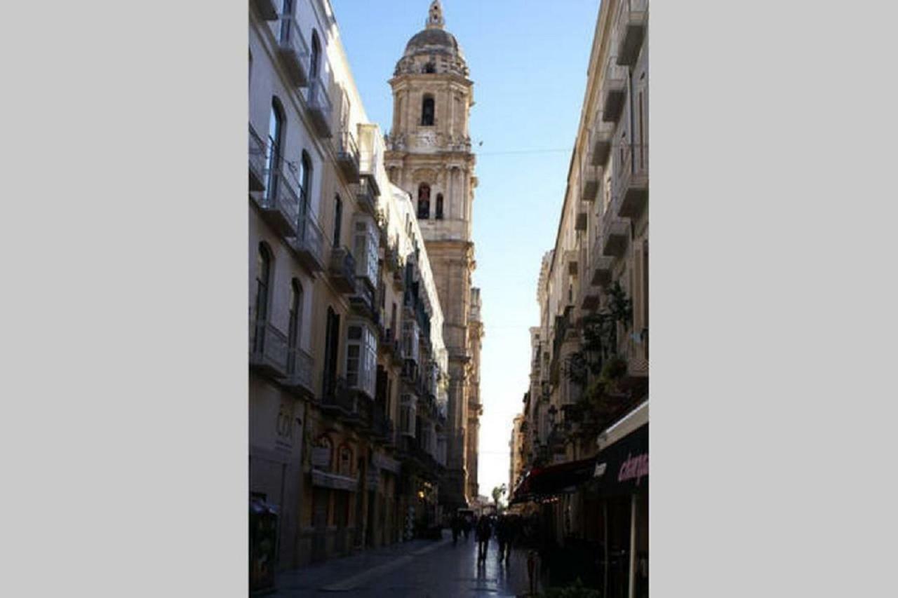 Apartamento Mar De Alboran Malaga Bagian luar foto