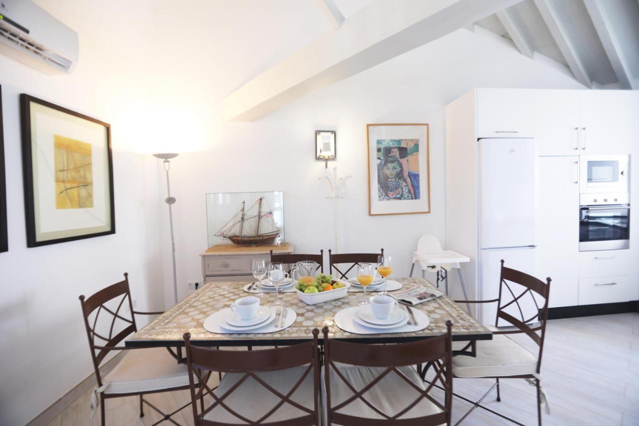 Apartamento Mar De Alboran Malaga Bagian luar foto